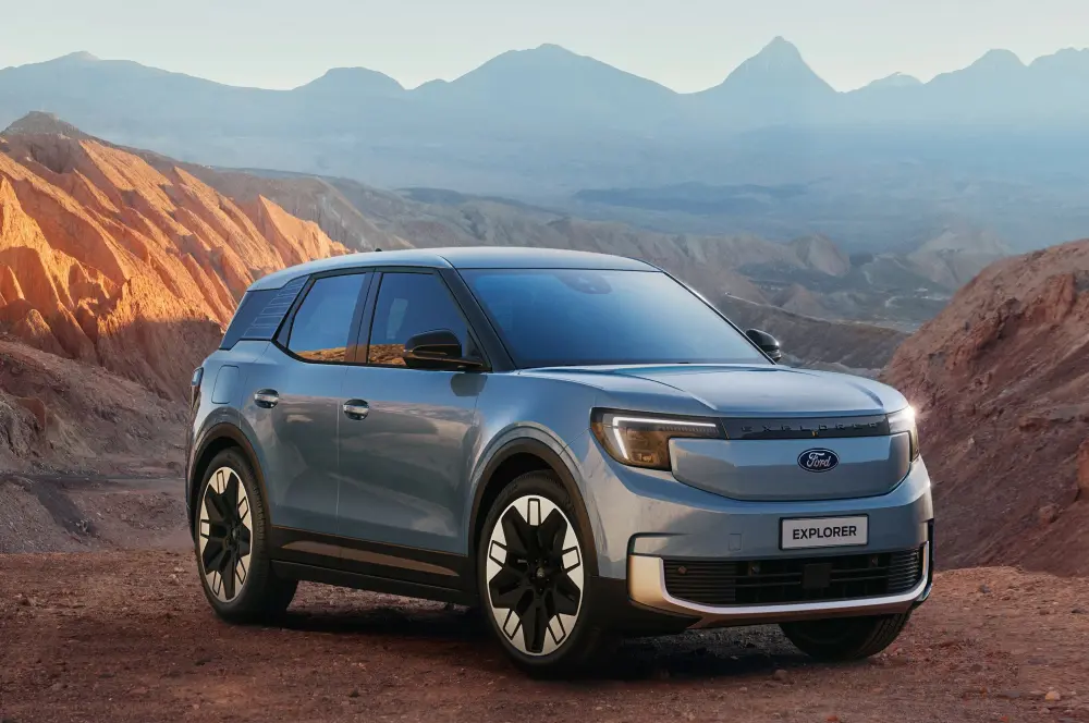 Ford, Almanya'da ürettiği elektrikli yeni modeli Explorer'ı tanıttı
