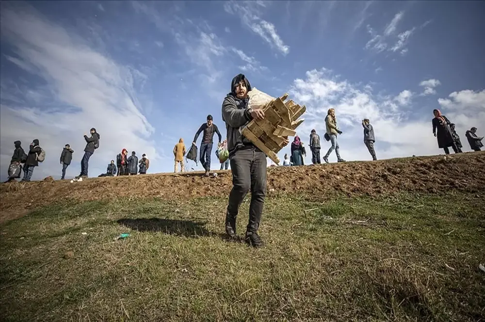 Türkiye'ye göç edenlerin sayısı yüzde 116.9 artışla 739 bin 364 oldu