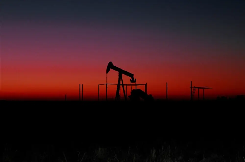 OPEC'in petrol üretimi kasımda günlük 57 bin varil azaldı