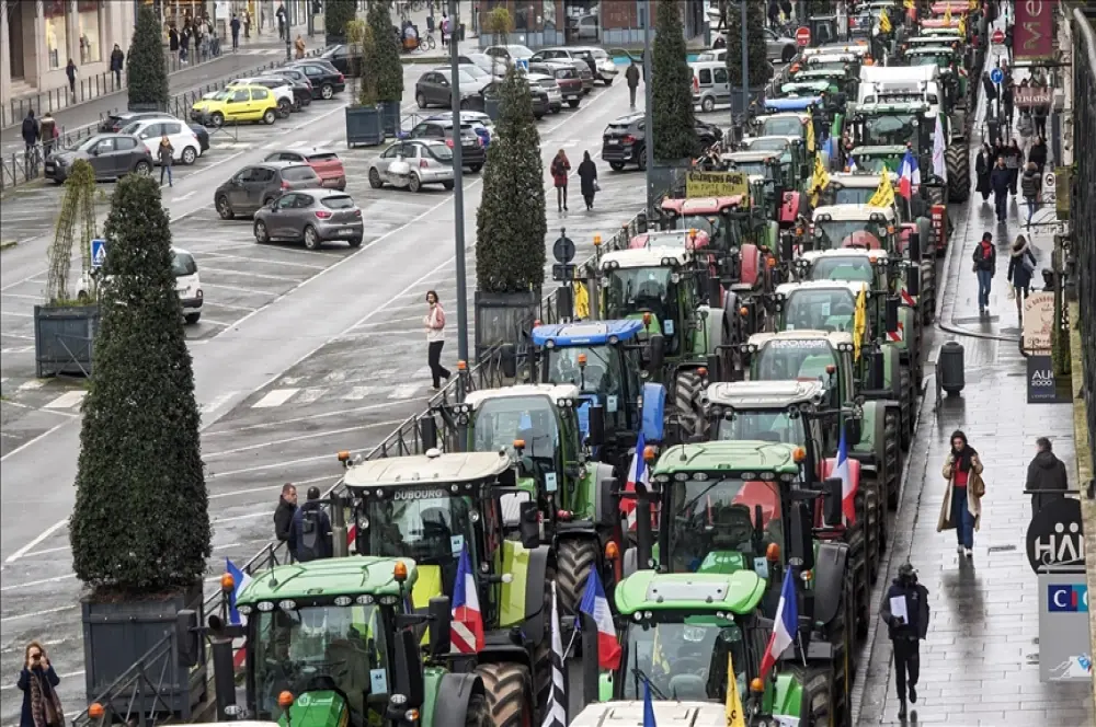 Çiftçilerin protestosu Fransa, İspanya arasında domates tartışmasına neden oldu