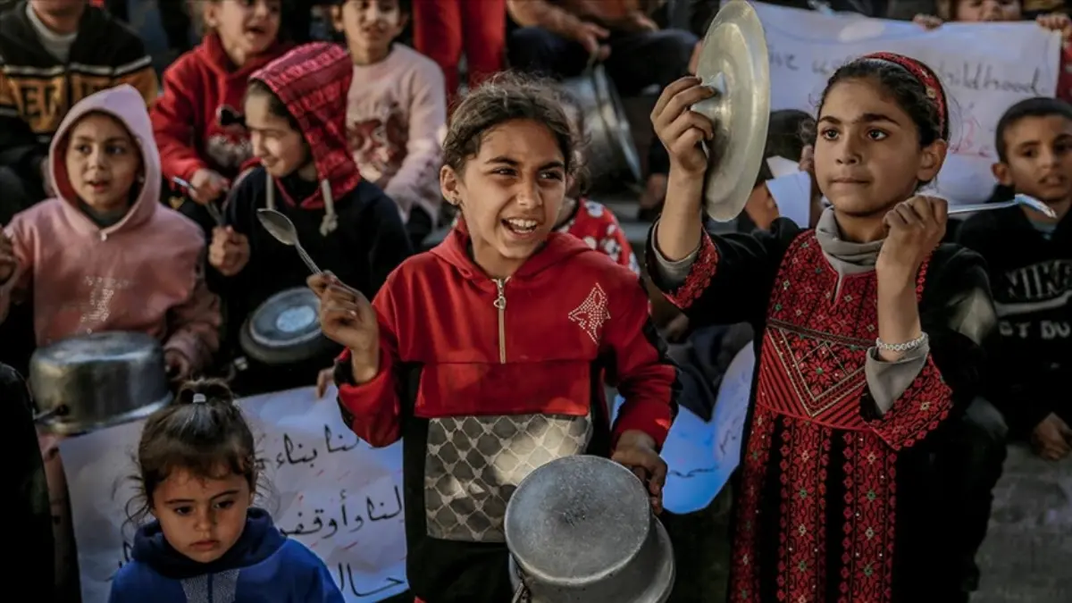 Gazze Şeridi'nde kıtlık uyarısı! 1 milyon çocuk açlıkla boğuşuyor