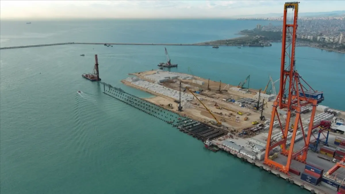Limanlarda dijital dönüşüm: Gümrük girişleri 1 dakikaya düştü