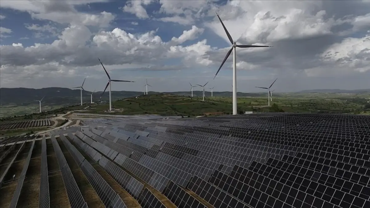 Üniversiteler yeşil enerjiye geçiyor: 77 GW saat elektrik üretildi