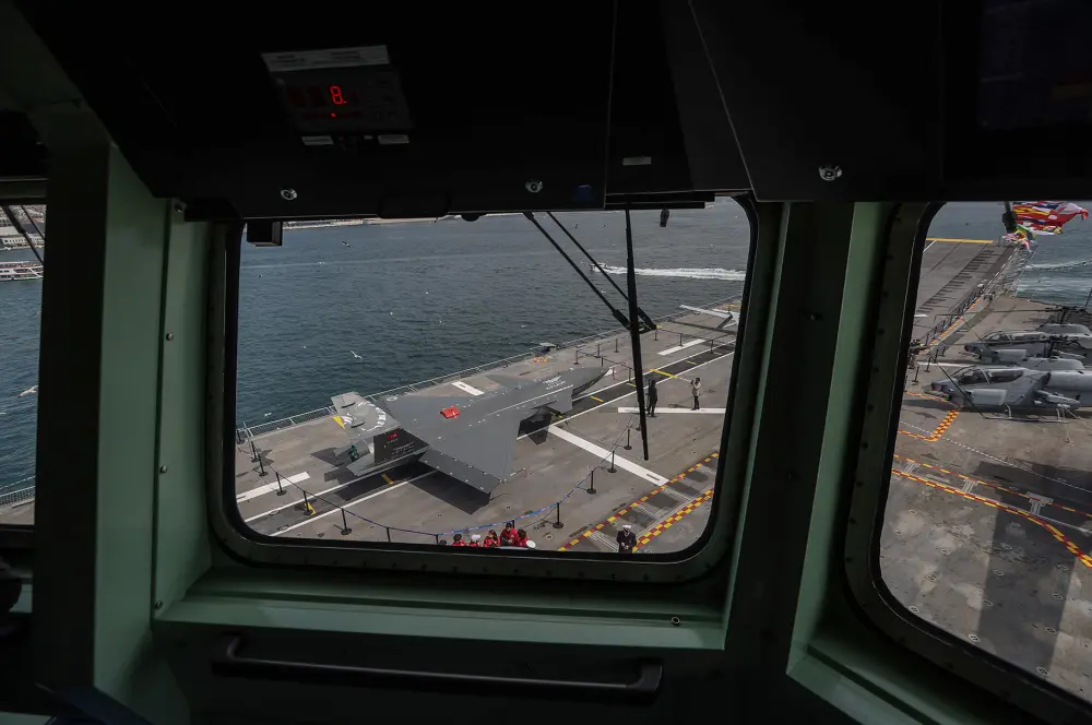 TCG Anadolu gemisi