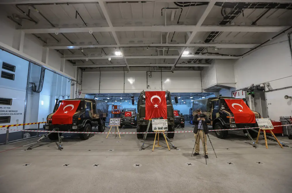 TCG Anadolu gemisi