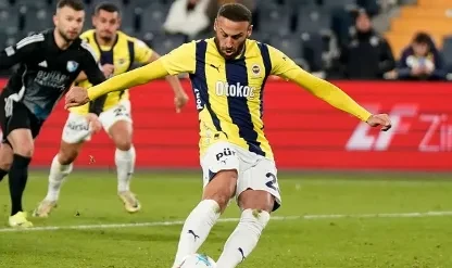 Cenk Tosun Fenerbahçe'ye veda ediyor!