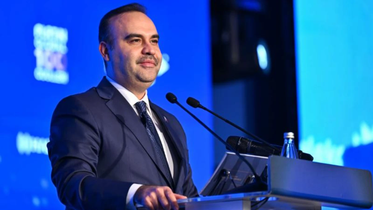 Bakan Kacır: Sanayimizi güçlendirecek yapısal adımları hızla hayata geçireceğiz