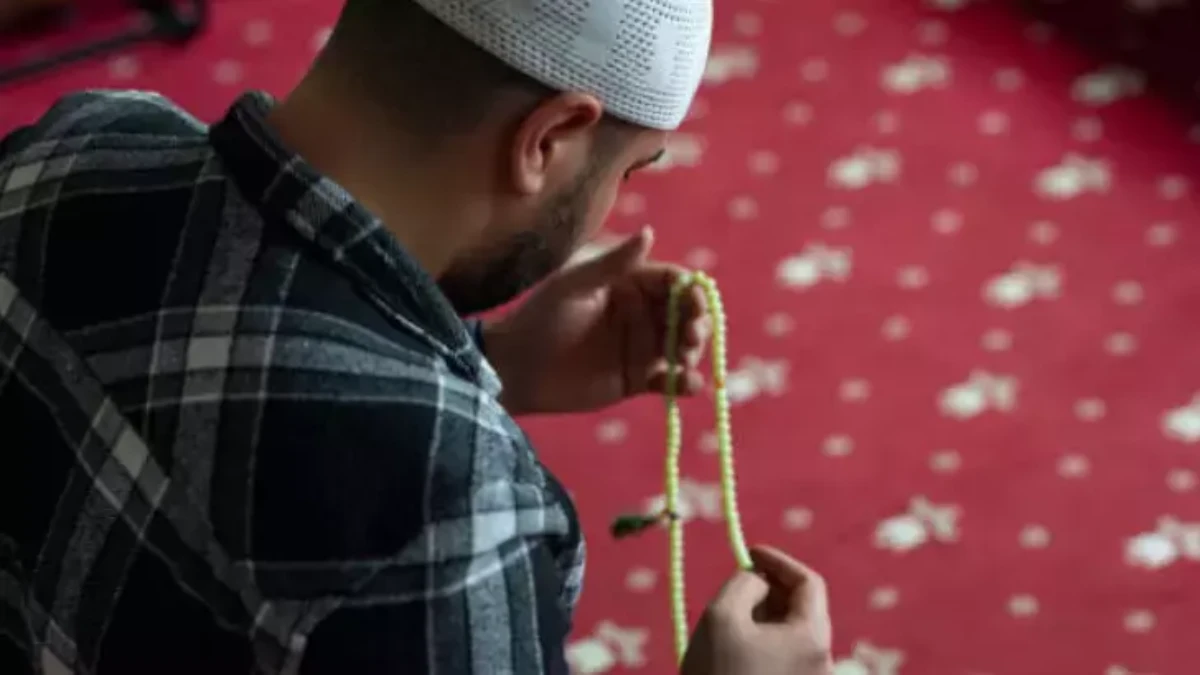 DİYANET 9 MAYIS 2025 CUMA NAMAZI: Cuma namazı nasıl kılınır?