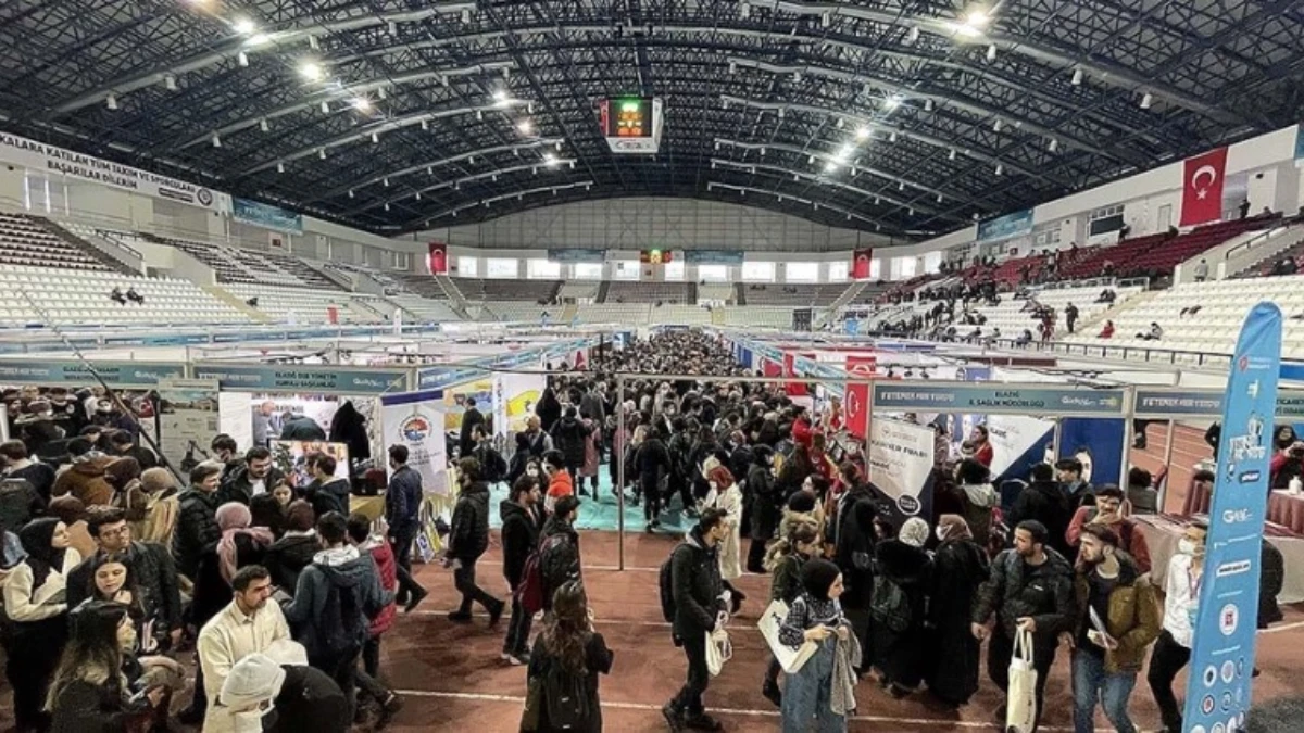Dubai Uluslararası İnsani Yardım ve Kalkınma Fuarı başladı