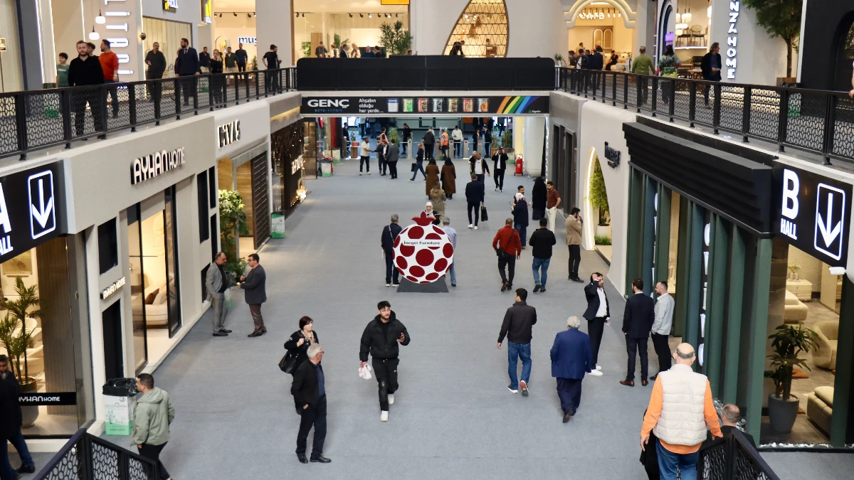 İnegöl Uluslararası Mobilya Fuarı açıldı