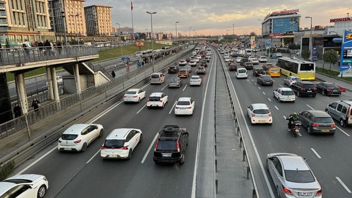 İSTANBUL SON DAKİKA HABERLERİ: Araç sahipleri dikkat! 12 saat trafiğe kapanacak