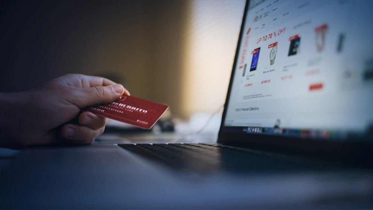 Ticaret Bakanlığı'nın belirlediği 8 milyar dolarlık e-ihracat hedefine sektörden tam destek