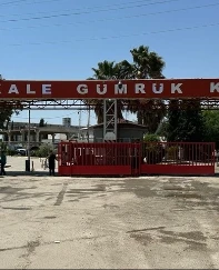 Akçakale Gümrük Kapısı'nda pasaportlu geçişler yeniden başladı