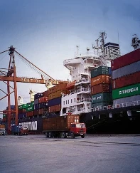 ABD dış ticaret açığı hafifledi: 2025 bilançosu 901,5 milyar dolar oldu