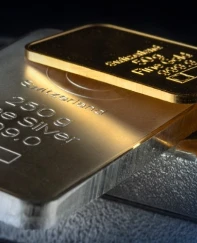 Altın gram 6400 TL, gümüş fiyatı 121 TL'yi aştı