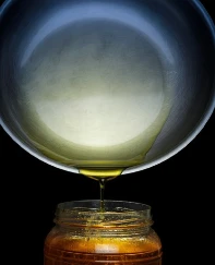 Atık yağlarda geri dönüşüm planı: Marketlerde toplama noktaları kurulacak