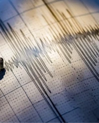 Ege Denizi'nde sabah saatlerinde korkutan deprem!