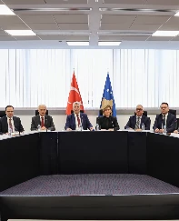 Bakan Bolat Kosova'da