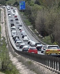 Bayram dönüşü yollarda başladı: Tekirdağ-İstanbul yolunda yoğunluk