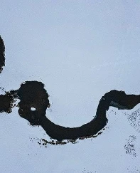 Erzurum'da karla kaplanan mendereslerde kış güzelliği