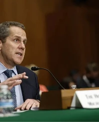 Fed üyesi Barr: Kuralların gevşetilmesi finansal riski artırabilir