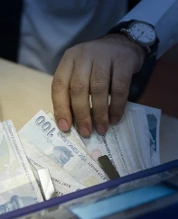 Mevduat hacmi genişledi: Toplam miktar 27,8 trilyon liraya yükseldi