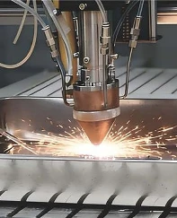 Sanayide yapay zeka devrimi: Paslanmaz ve ultra güçlü çelik üretildi