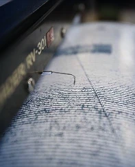 SON DAKİKA | AZ ÖNCE DEPREMİ Mİ OLDU? Büyüklüğü kaç, merkez üssü neresi?