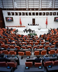 SON DAKİKA: Doğum izinleri artırılıyor! Teklif TBMM'ye sunuldu