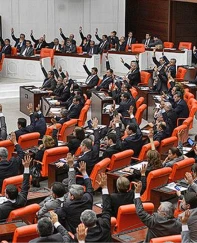 Fahiş site aidatlarına düzenleme: Kanun teklifi Meclis'te ele alınacak