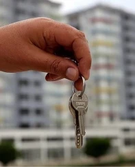 KKTC'de Türkiye Cumhuriyeti vatandaşlarının konut alma hakkı artırıldı