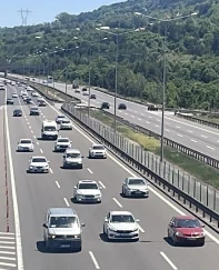 Trafiğe çıkacaklar dikkat! TEM'de şerit kapatıldı