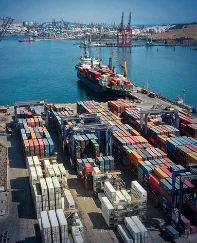 Türk lirasıyla dış ticaret ivme kazandı: Nisanda rekor artış
