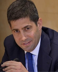 Warsh’tan enflasyon çıkışı: Fed’de yöntem tartışması büyüyor