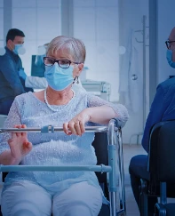 Yaşlılık tsunamisi sağlık sigortasını boğuyor! İsa Karakaş yazdı...