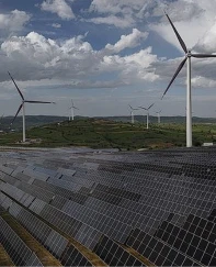 Yenilenebilir enerjide yeni eşik: Kurulu güçte pay yüzde 62,5 oldu