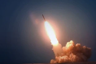 İsrail savaş uçağına füze ateşlendiği duyurdu