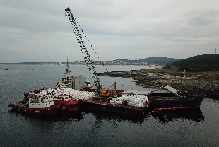 18 Eylül'de karaya oturmuştu! Tahliyesi başladı