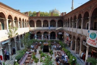 300 yıllık Çuhacı Han'da ihracat devam ediyor! En çok ABD ve Almanya'ya gönderiliyor