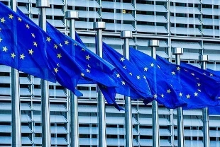 AB, Kiev’de kalma kararı aldı: Diplomatik varlık korunacak