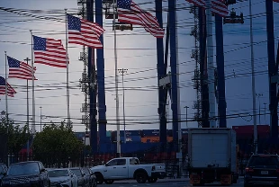 ABD ekonomisinde büyüme yavaşladı: 2025 son çeyrek verileri beklentinin altında kaldı