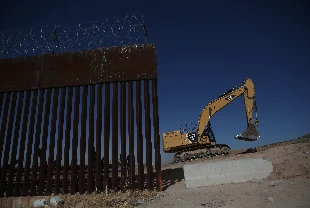 ABD sınırlarına 'Akıllı Duvar' inşa ediyor!