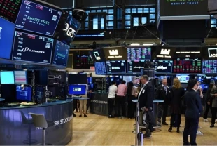 ABD'de hükümetin kapanmasının ardından New York borsası düşüşle açıldı