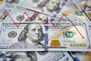 ABD'de tüketici güveni 2014'ten bu yana en düşük seviyede