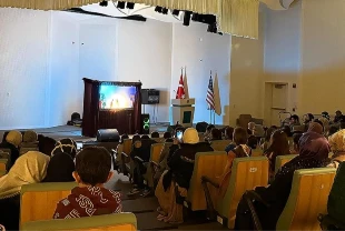 ABD'de Türk gölge oyunu Karagöz, binlerce çocuğa ulaştı