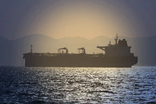 ABD'den enerji arzı hamlesi: Denizde mahsur kalan Rus petrolüne geçici izin