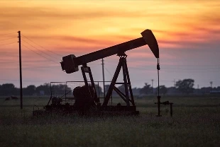 ABD'den petrol fiyatı için yeni tahmin: Beklenti aşağı yönlü revize edildi
