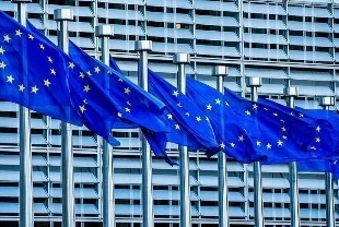 AB'den yeni karar: Şirketlerin %90'ı sınırda karbon vergisinden muaf tutulacak