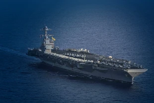 ABD'nin en büyük uçak gemisinde kriz: Yangın sonrası Girit'e çekiliyor