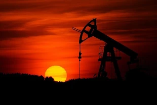 ABD'nin ticari ham petrol stokları azaldı!